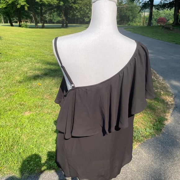 NWT torrid top - Picture 2 of 4